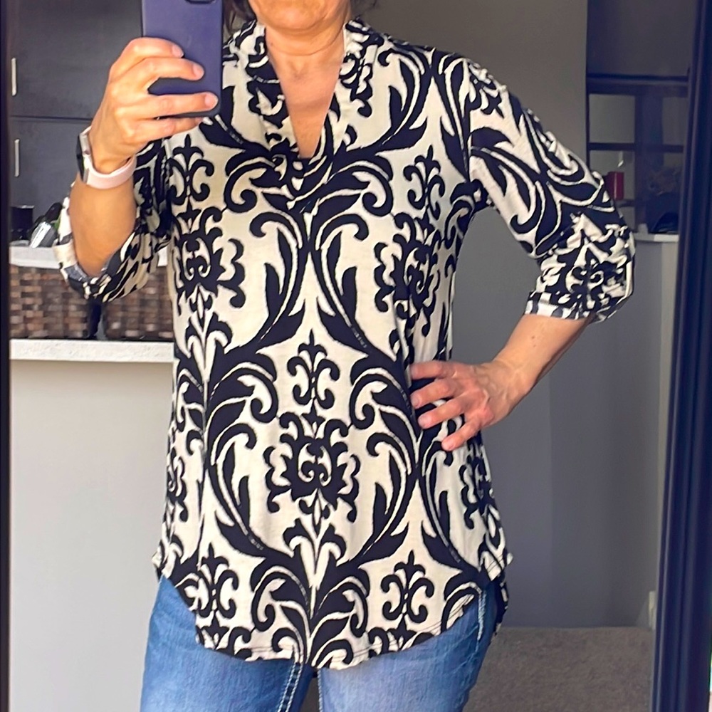 3/4” Sleeve Blouse ⭐️Like New